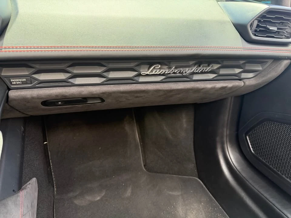 2016 Lamborghini Huracan LP610-4 - Image 14 of 15