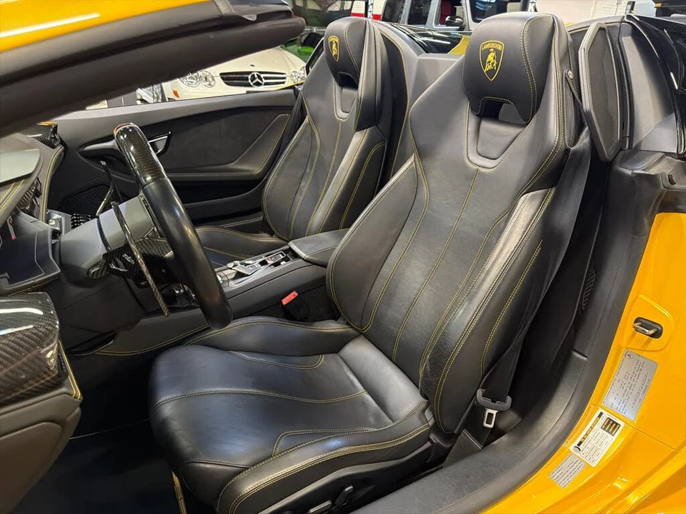 2016 Lamborghini Huracan LP610-4 - Image 22 of 31