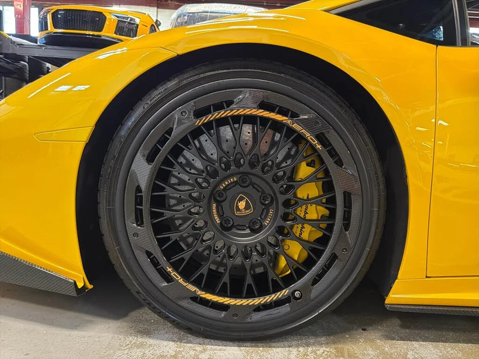 2016 Lamborghini Huracan LP610-4 - Image 19 of 31