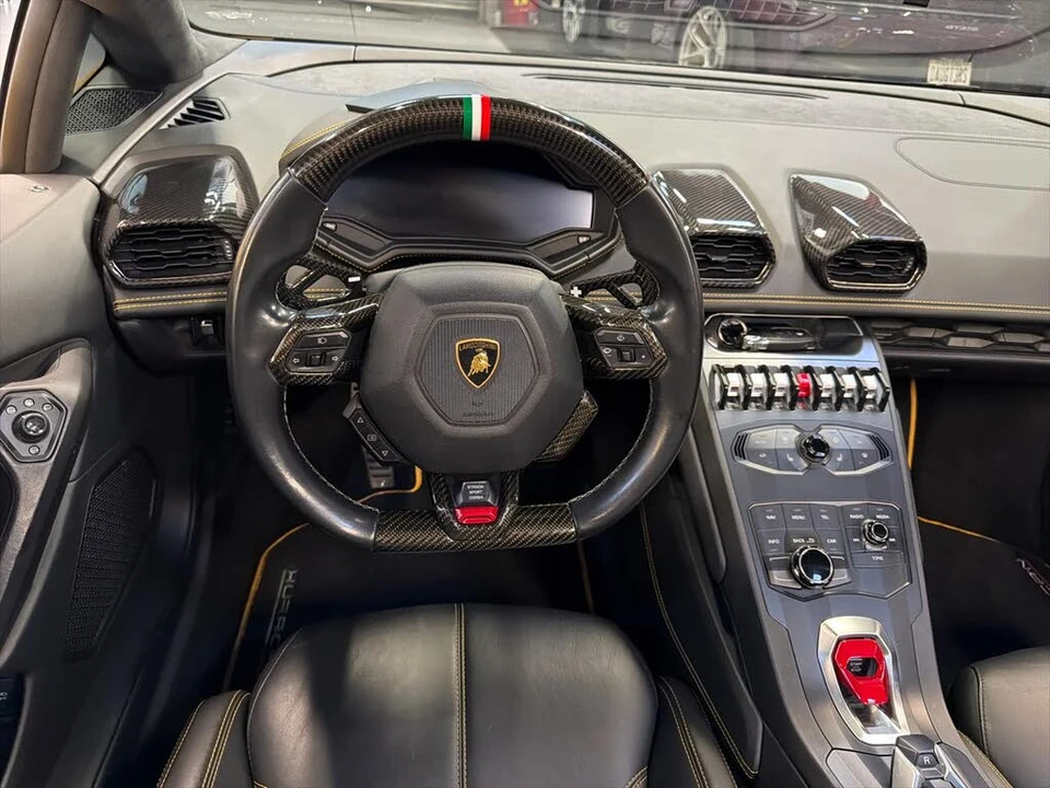 2016 Lamborghini Huracan LP610-4 - Image 20 of 31