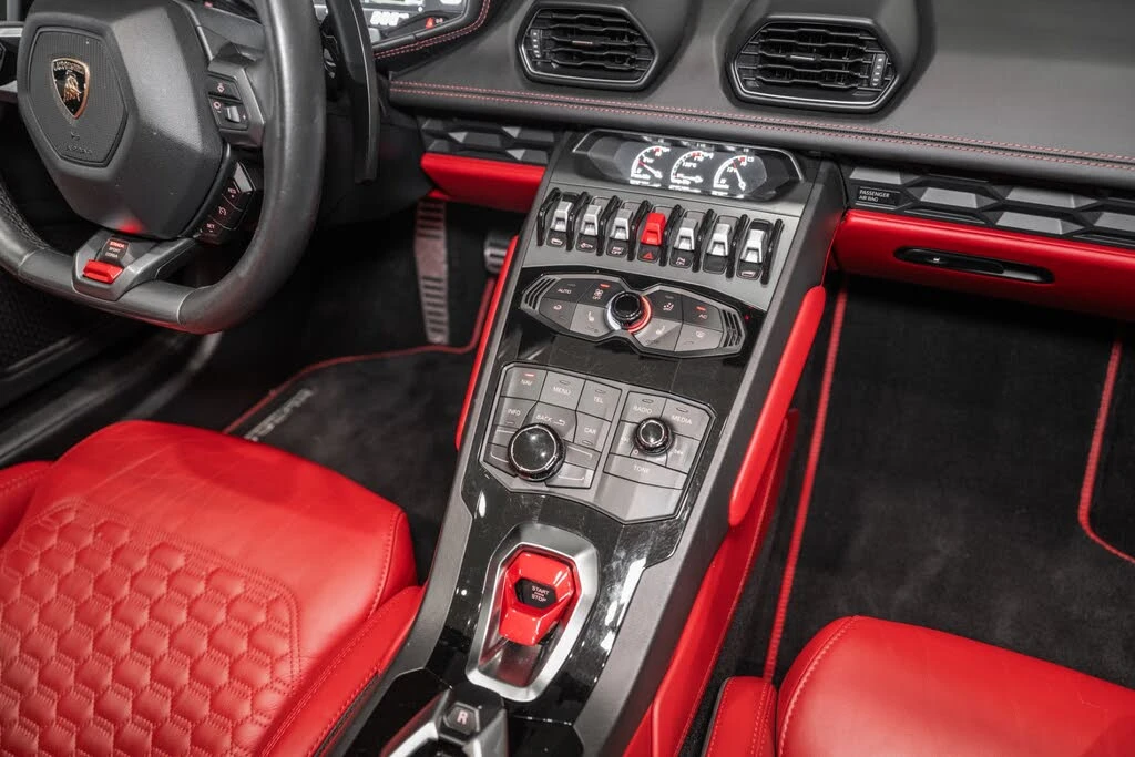2016 Lamborghini Huracan LP610-4 - Image 22 of 31