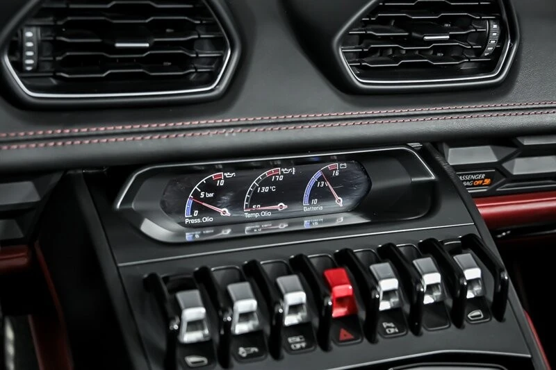 2016 Lamborghini Huracan LP610-4 - Image 28 of 31
