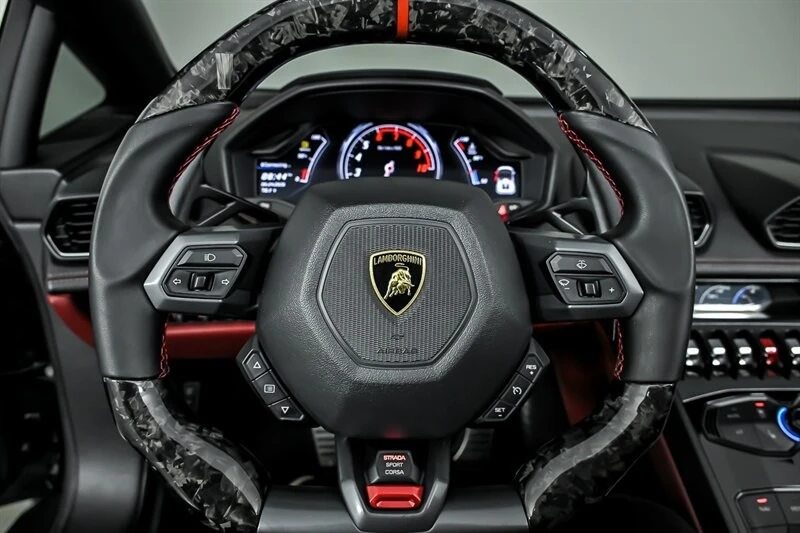 2016 Lamborghini Huracan LP610-4 - Image 24 of 31
