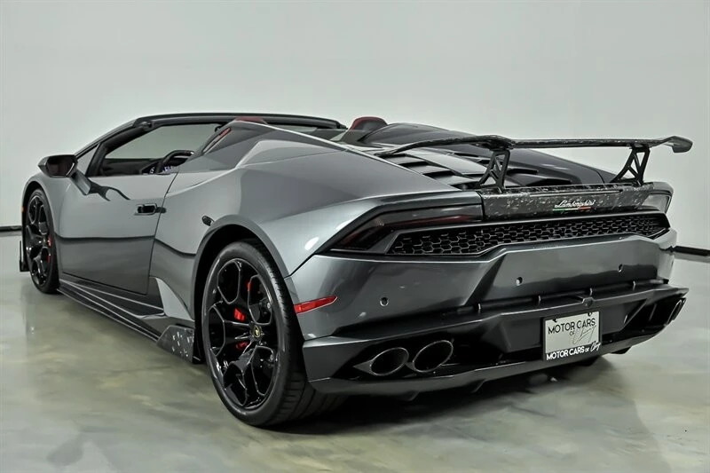 2016 Lamborghini Huracan LP610-4 - Image 9 of 31