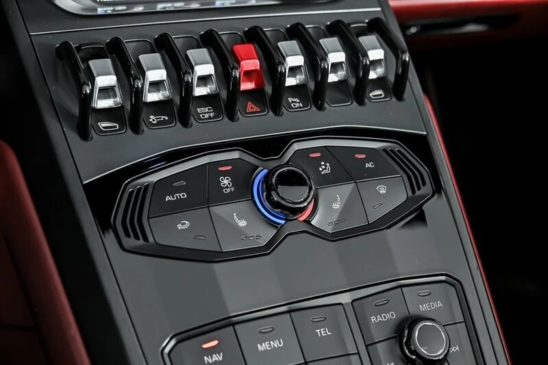 2016 Lamborghini Huracan LP610-4 - Image 30 of 31