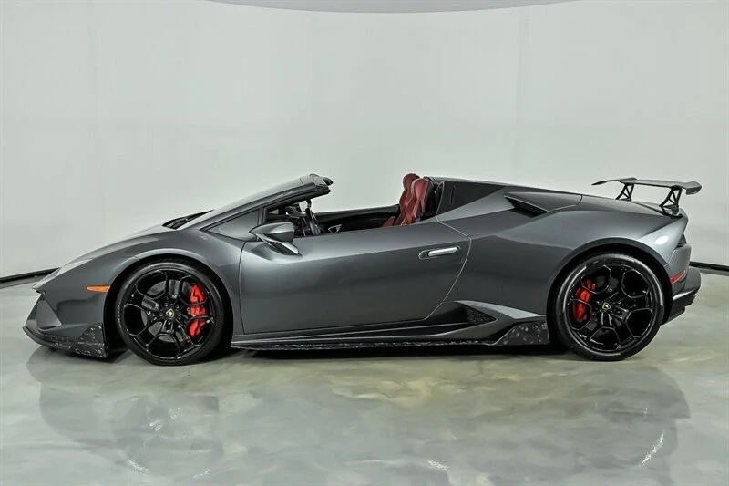 2016 Lamborghini Huracan LP610-4 - Image 8 of 31