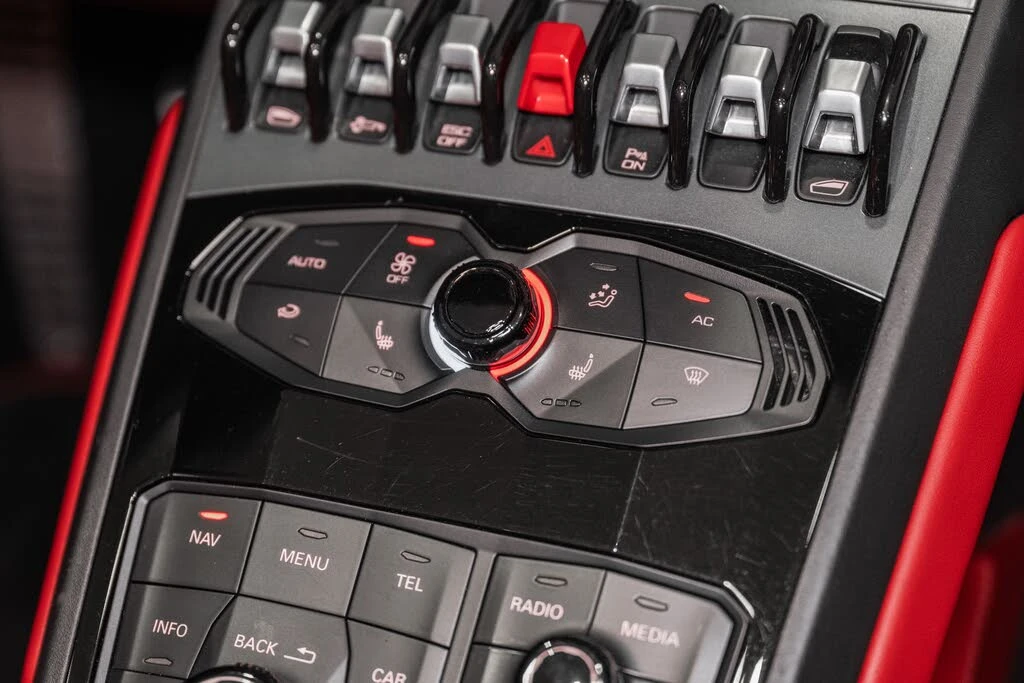 2016 Lamborghini Huracan LP610-4 - Image 28 of 31