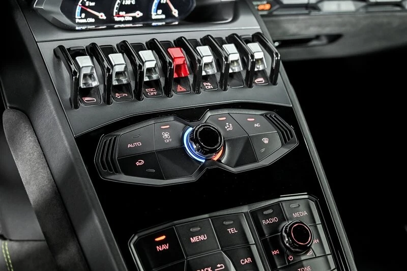 2016 Lamborghini Huracan LP610-4 - Image 26 of 31