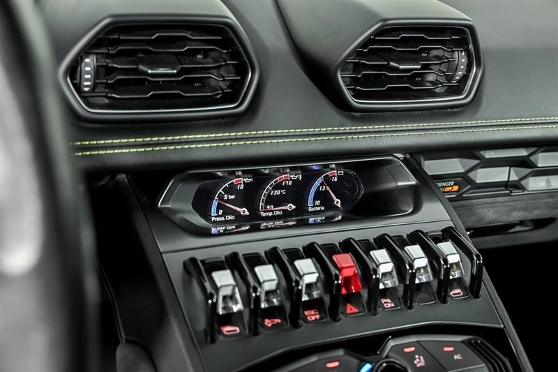 2016 Lamborghini Huracan LP610-4 - Image 24 of 31