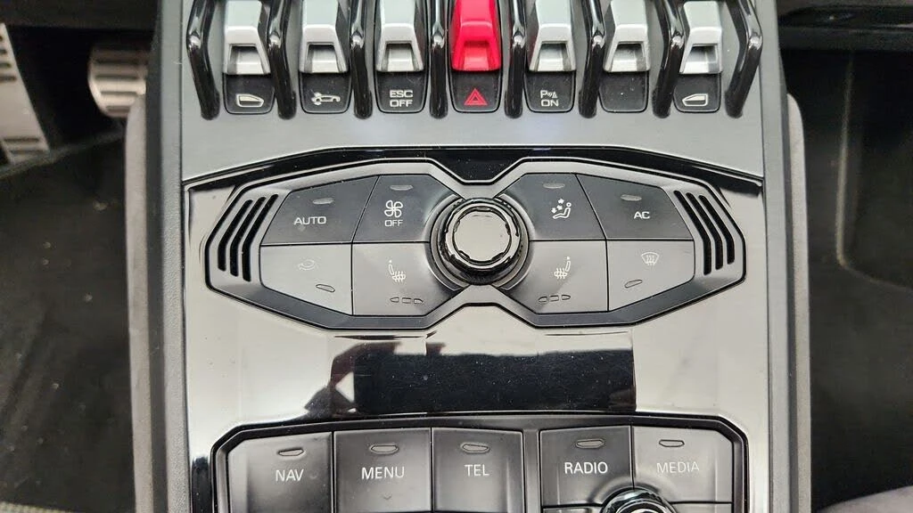 2016 Lamborghini Huracan LP610-4 - Image 30 of 31