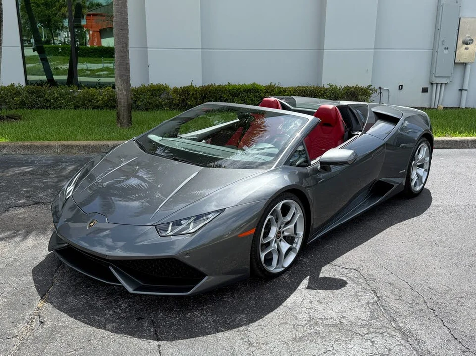 2016 Lamborghini Huracan LP610-4 - Image 9 of 31