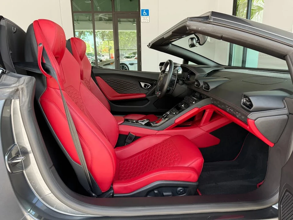 2016 Lamborghini Huracan LP610-4 - Image 28 of 31