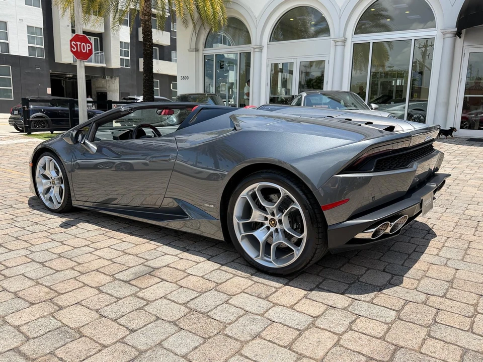 2016 Lamborghini Huracan LP610-4 - Image 18 of 31