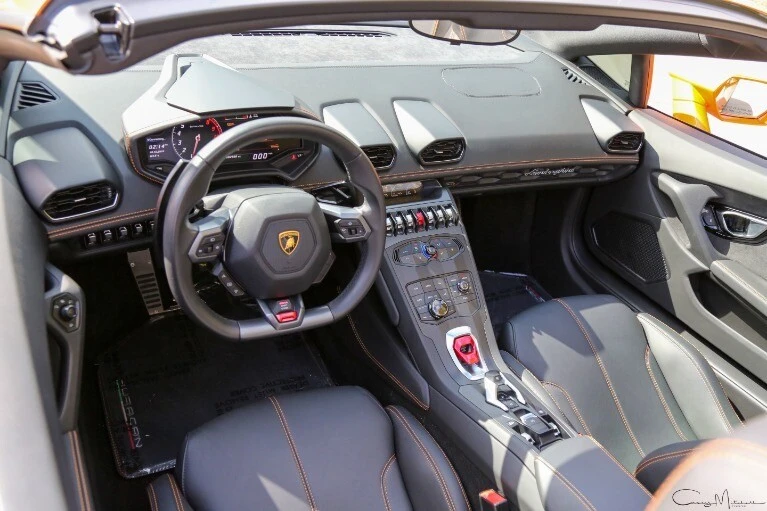 2016 Lamborghini Huracan LP610-4 - Image 3 of 11