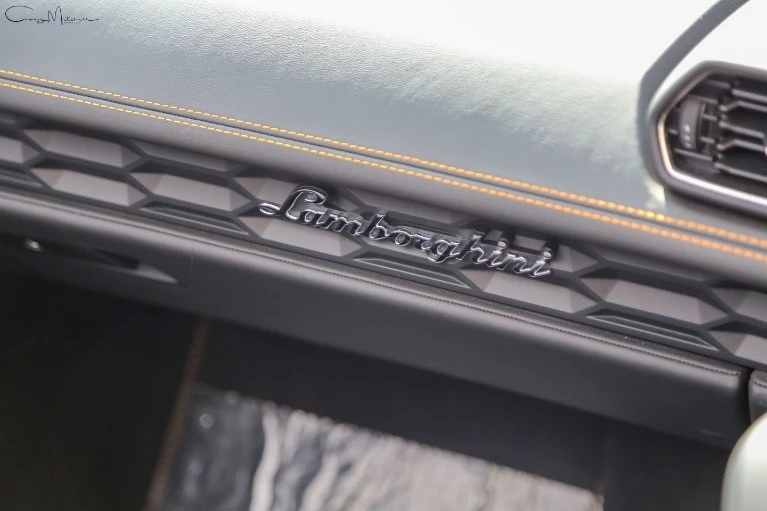 2016 Lamborghini Huracan LP610-4 - Image 7 of 11