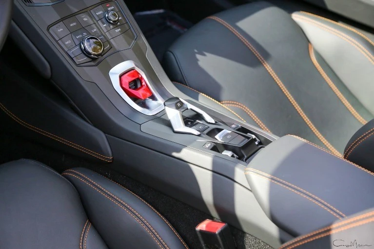 2016 Lamborghini Huracan LP610-4 - Image 8 of 11