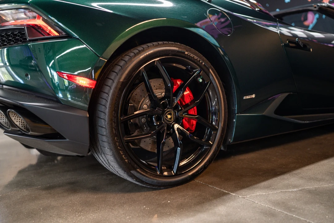 2016 Lamborghini Huracan LP610-4 - Image 13 of 20