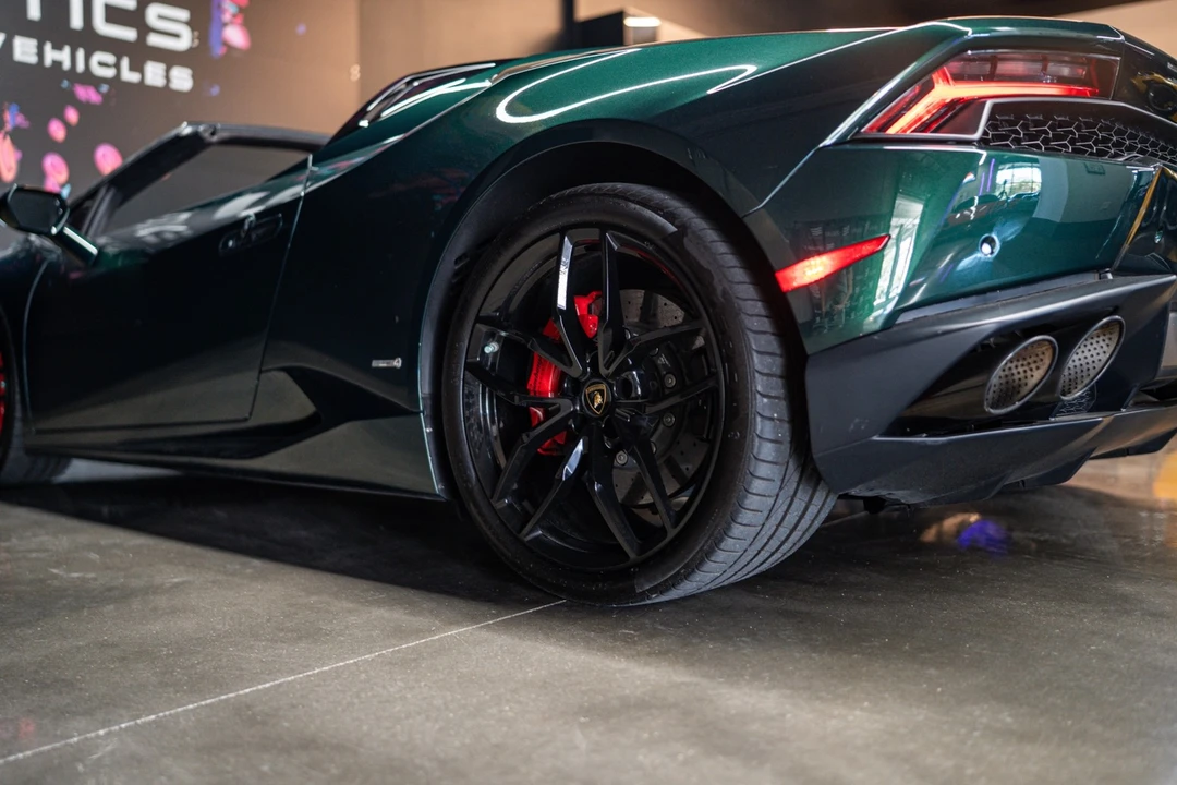 2016 Lamborghini Huracan LP610-4 - Image 10 of 20