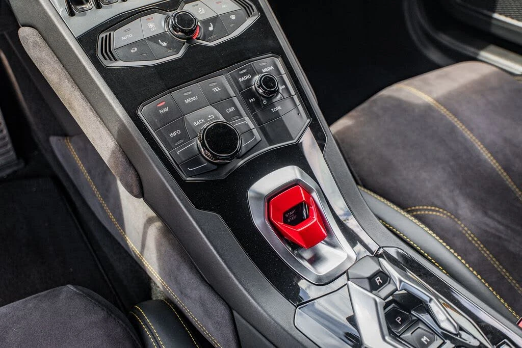 2016 Lamborghini Huracan LP610-4 - Image 28 of 31