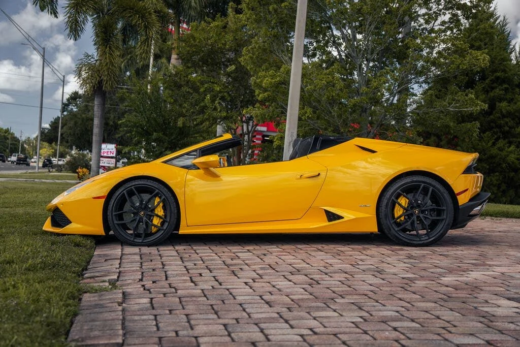 2016 Lamborghini Huracan LP610-4 - Image 3 of 31