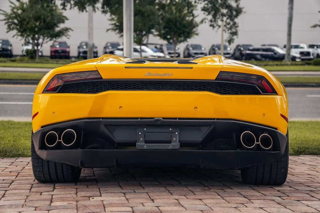 2016 Lamborghini Huracan LP610-4 - Image 5 of 31