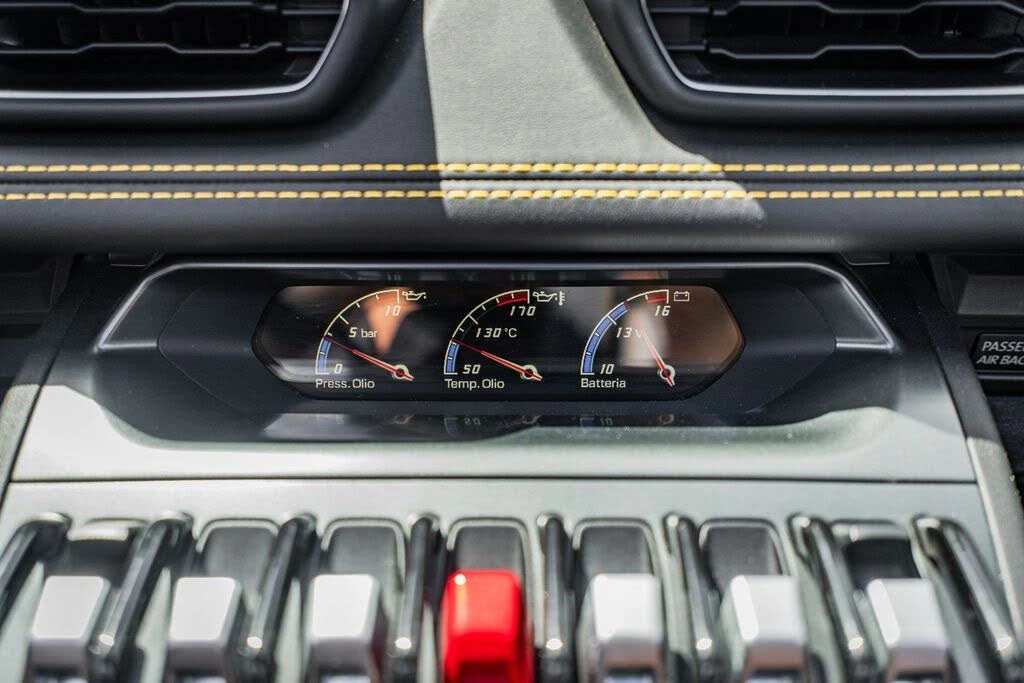 2016 Lamborghini Huracan LP610-4 - Image 26 of 31