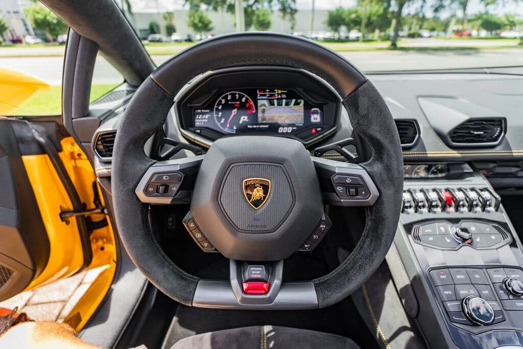 2016 Lamborghini Huracan LP610-4 - Image 21 of 31