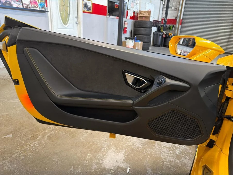 2016 Lamborghini Huracan LP610-4 - Image 24 of 31