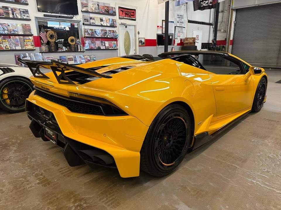 2016 Lamborghini Huracan LP610-4 - Image 5 of 31