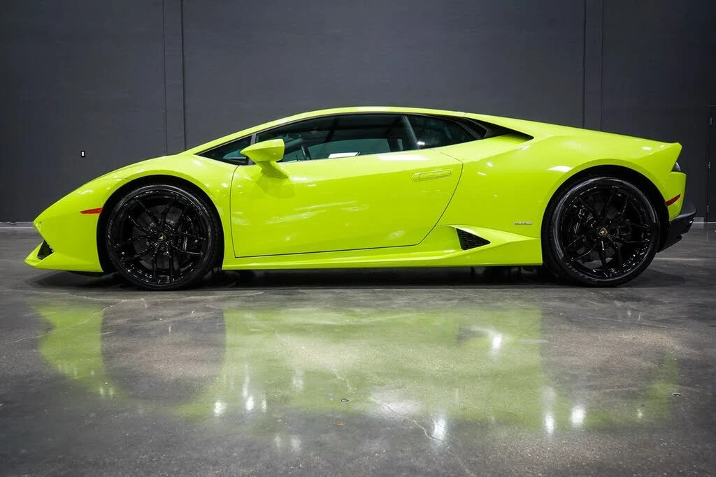 2016 Lamborghini Huracan LP610-4 - Image 2 of 31