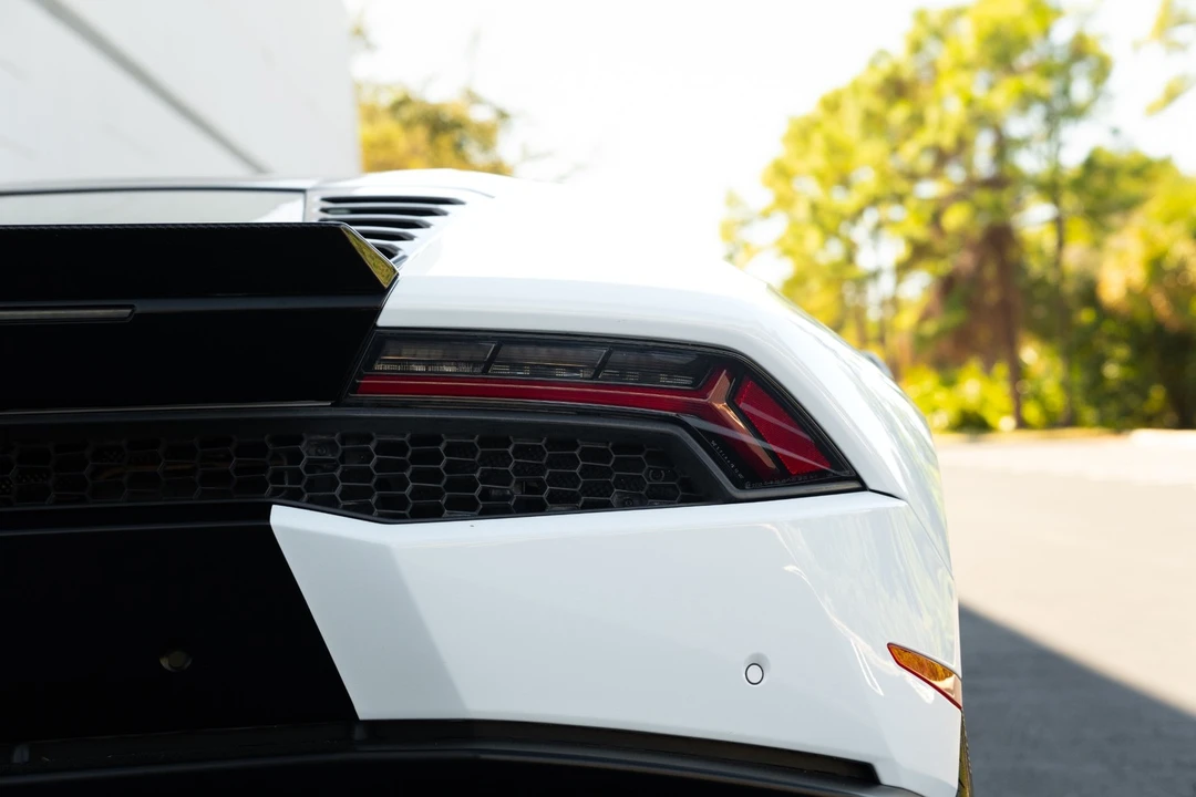 2016 Lamborghini Huracan LP610-4 - Image 19 of 21