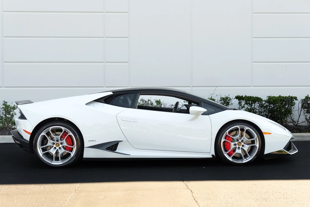 2016 Lamborghini Huracan LP610-4 - Image 17 of 21