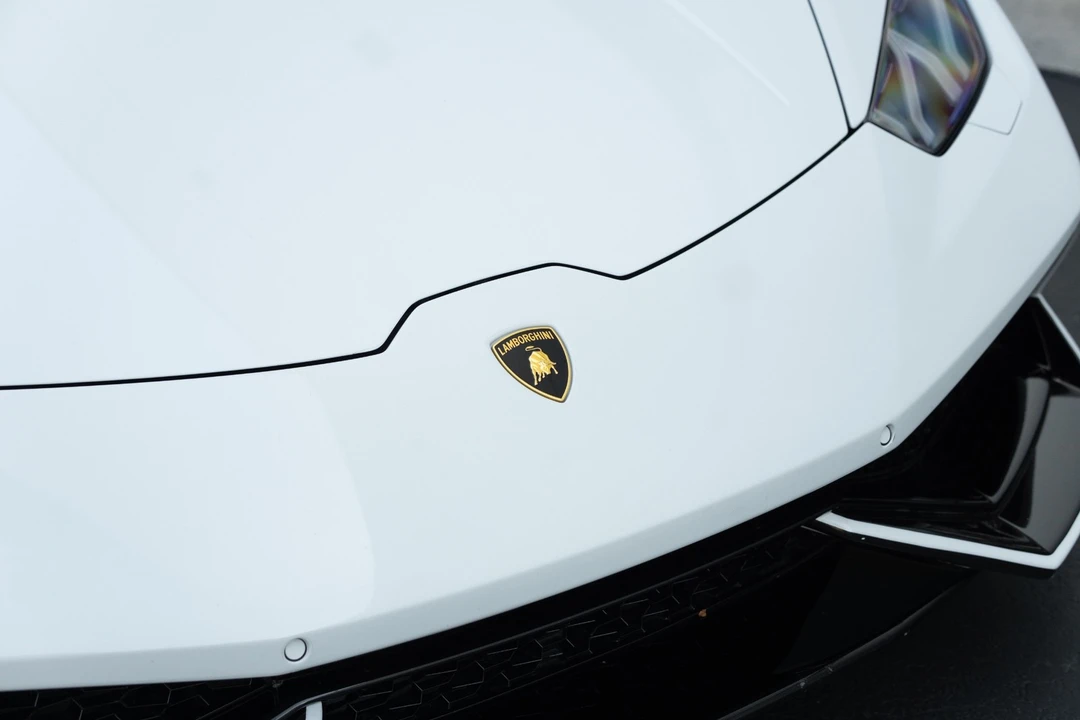 2016 Lamborghini Huracan LP610-4 - Image 12 of 21