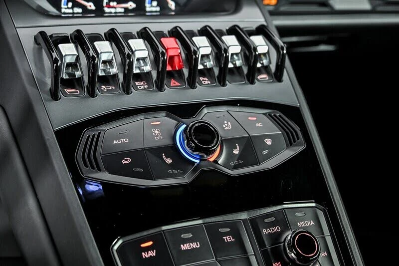 2016 Lamborghini Huracan LP610-4 - Image 30 of 31