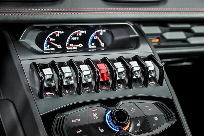 2016 Lamborghini Huracan LP610-4 - Image 29 of 31