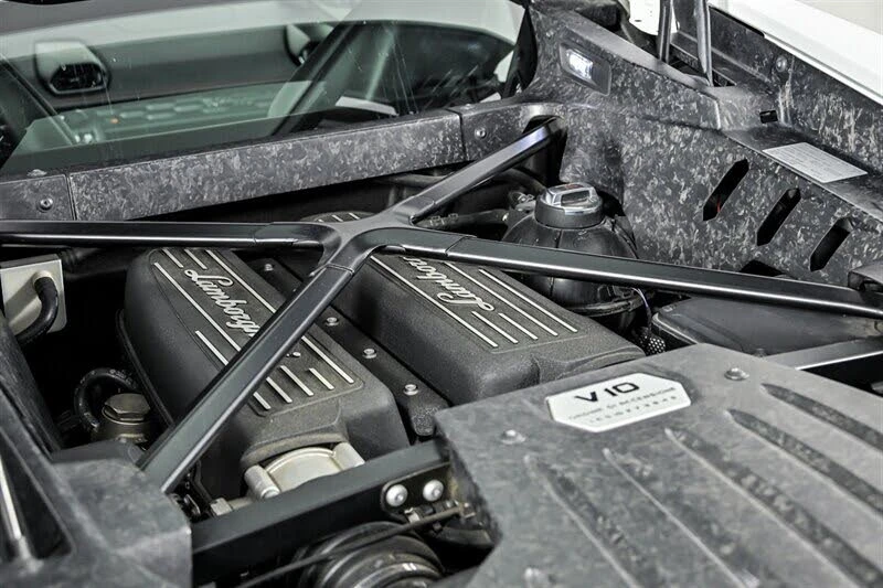 2016 Lamborghini Huracan LP610-4 - Image 11 of 31