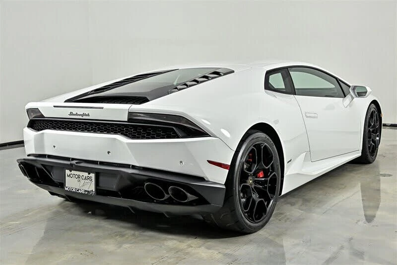 2016 Lamborghini Huracan LP610-4 - Image 9 of 31