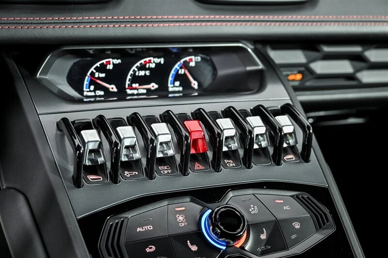 2016 Lamborghini Huracan LP610-4 - Image 29 of 31