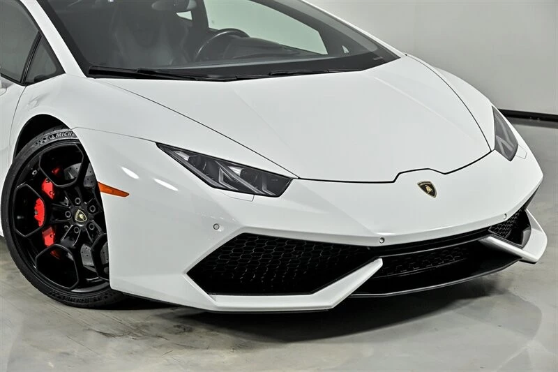 2016 Lamborghini Huracan LP610-4 - Image 2 of 31