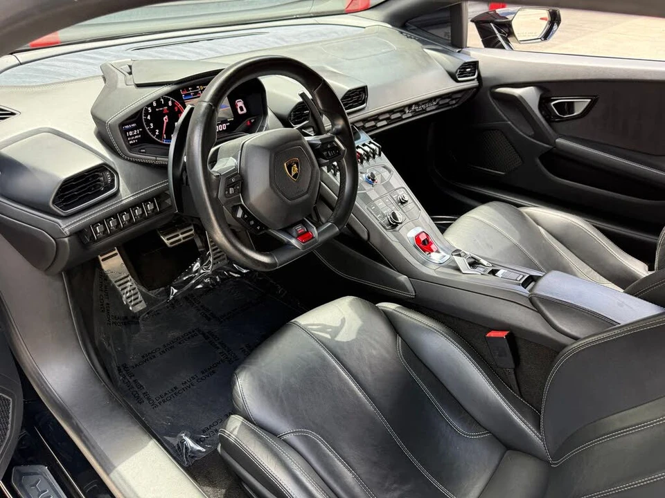 2016 Lamborghini Huracan LP610-4 - Image 24 of 31