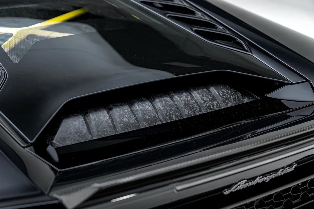 2016 Lamborghini Huracan LP610-4 - Image 27 of 31