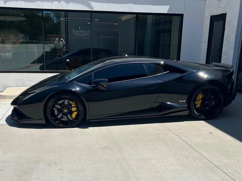 2016 Lamborghini Huracan LP610-4 - Image 3 of 20