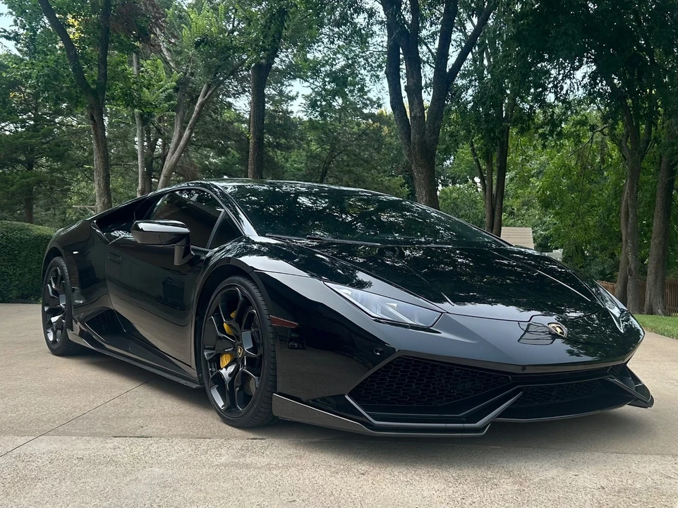 2016 Lamborghini Huracan LP610-4 - Image 2 of 20