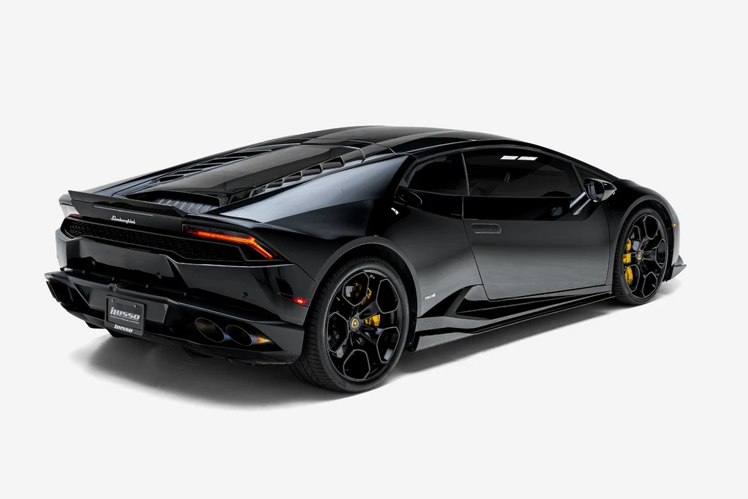 2016 Lamborghini Huracan LP610-4 - Image 11 of 31