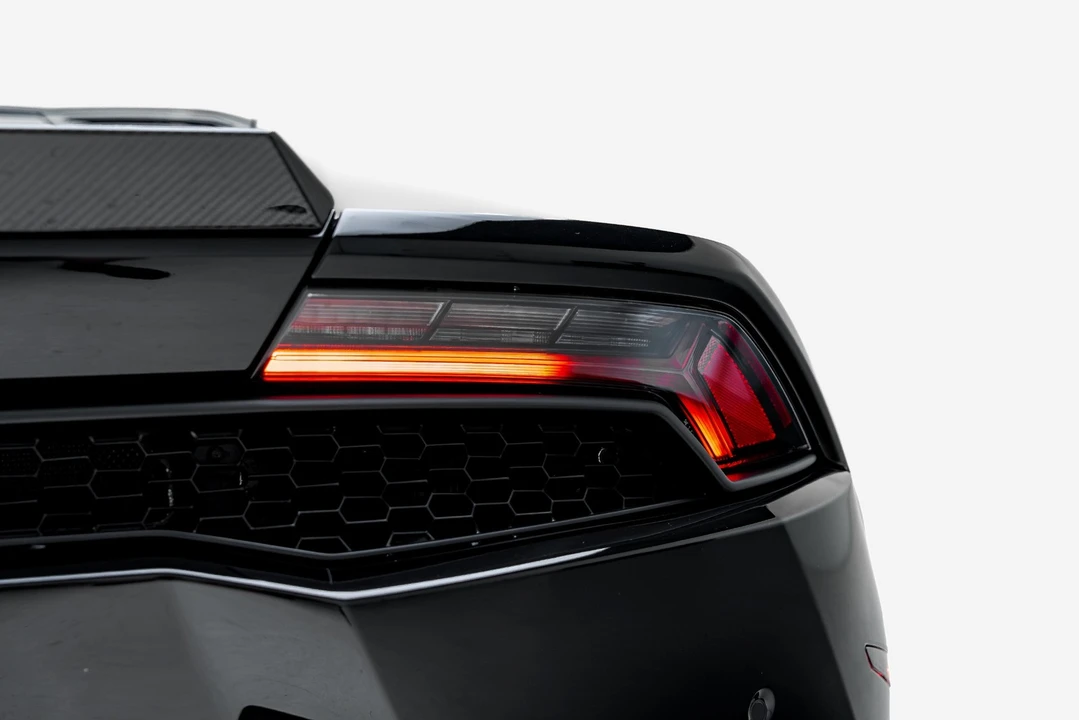 2016 Lamborghini Huracan LP610-4 - Image 30 of 31
