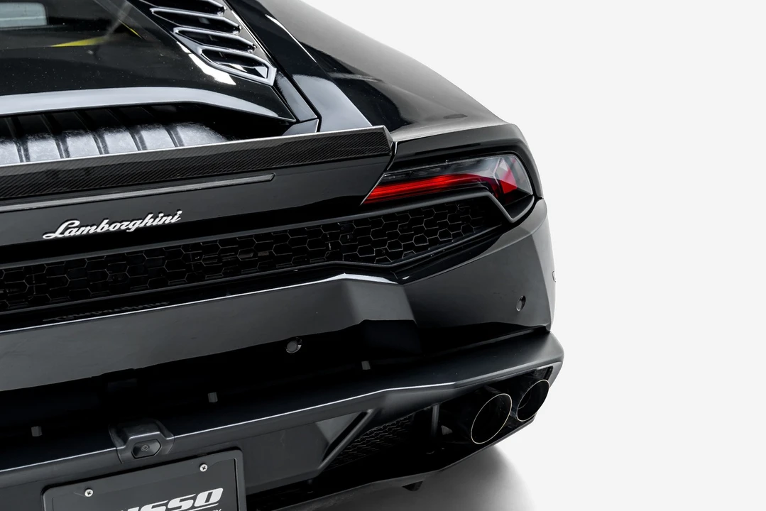 2016 Lamborghini Huracan LP610-4 - Image 28 of 31