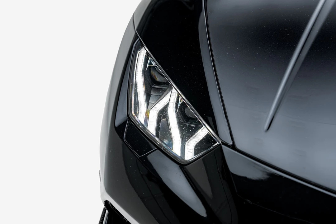 2016 Lamborghini Huracan LP610-4 - Image 19 of 31