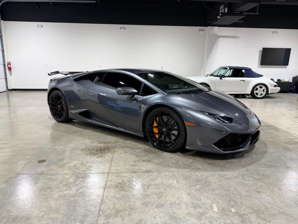 2016 Lamborghini Huracan LP610-4 - Image 3 of 31