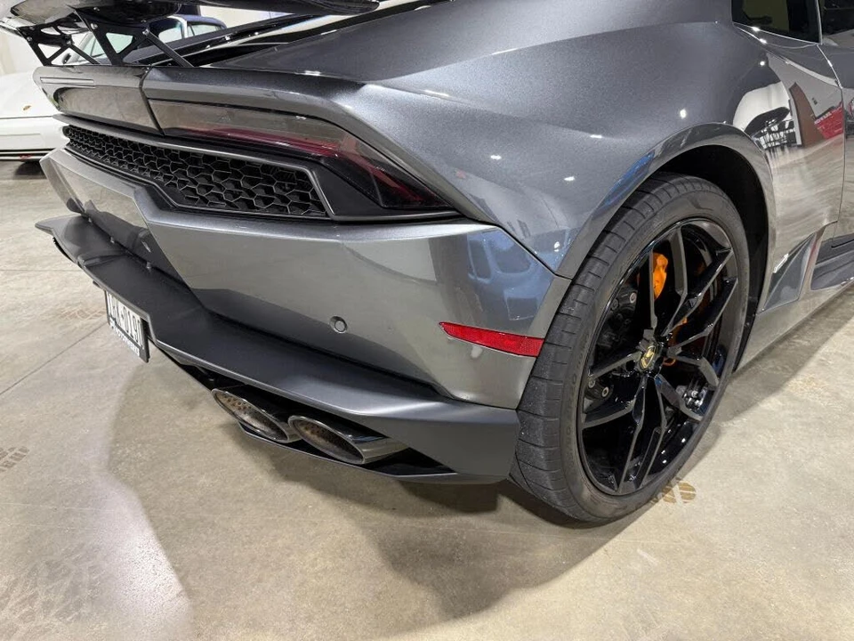 2016 Lamborghini Huracan LP610-4 - Image 24 of 31