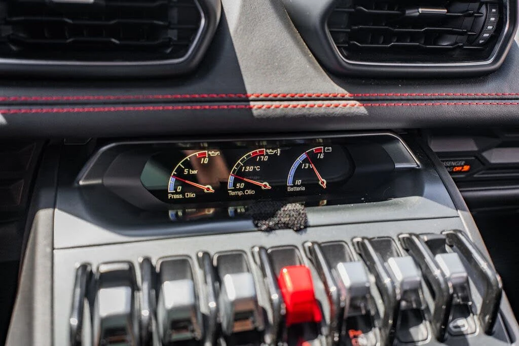2016 Lamborghini Huracan LP610-4 - Image 28 of 31